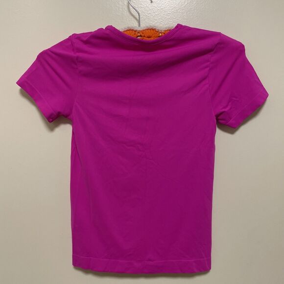 HTF Skims Fits Everybody Short Sleeve T-Shirt -Fuchsia Pink M Barbiecore - Picture 6 of 7